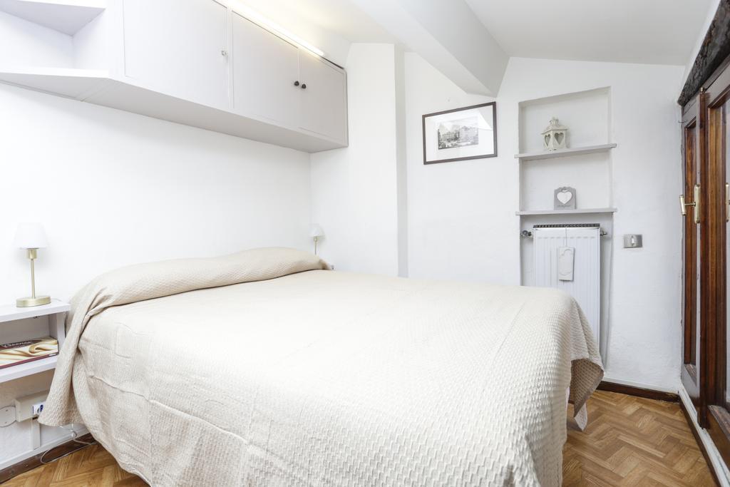 Pantheon Terrace Apartment Рим Екстер'єр фото