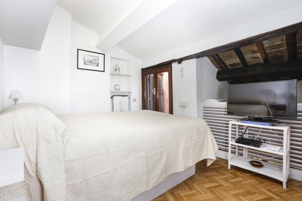 Pantheon Terrace Apartment Рим Екстер'єр фото