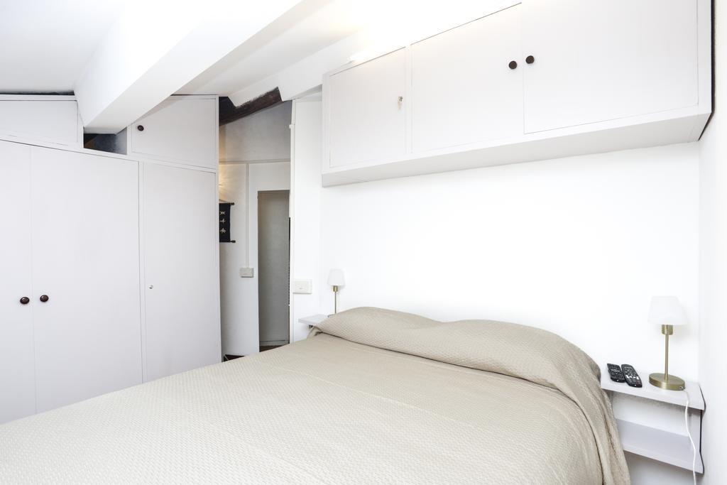 Pantheon Terrace Apartment Рим Екстер'єр фото